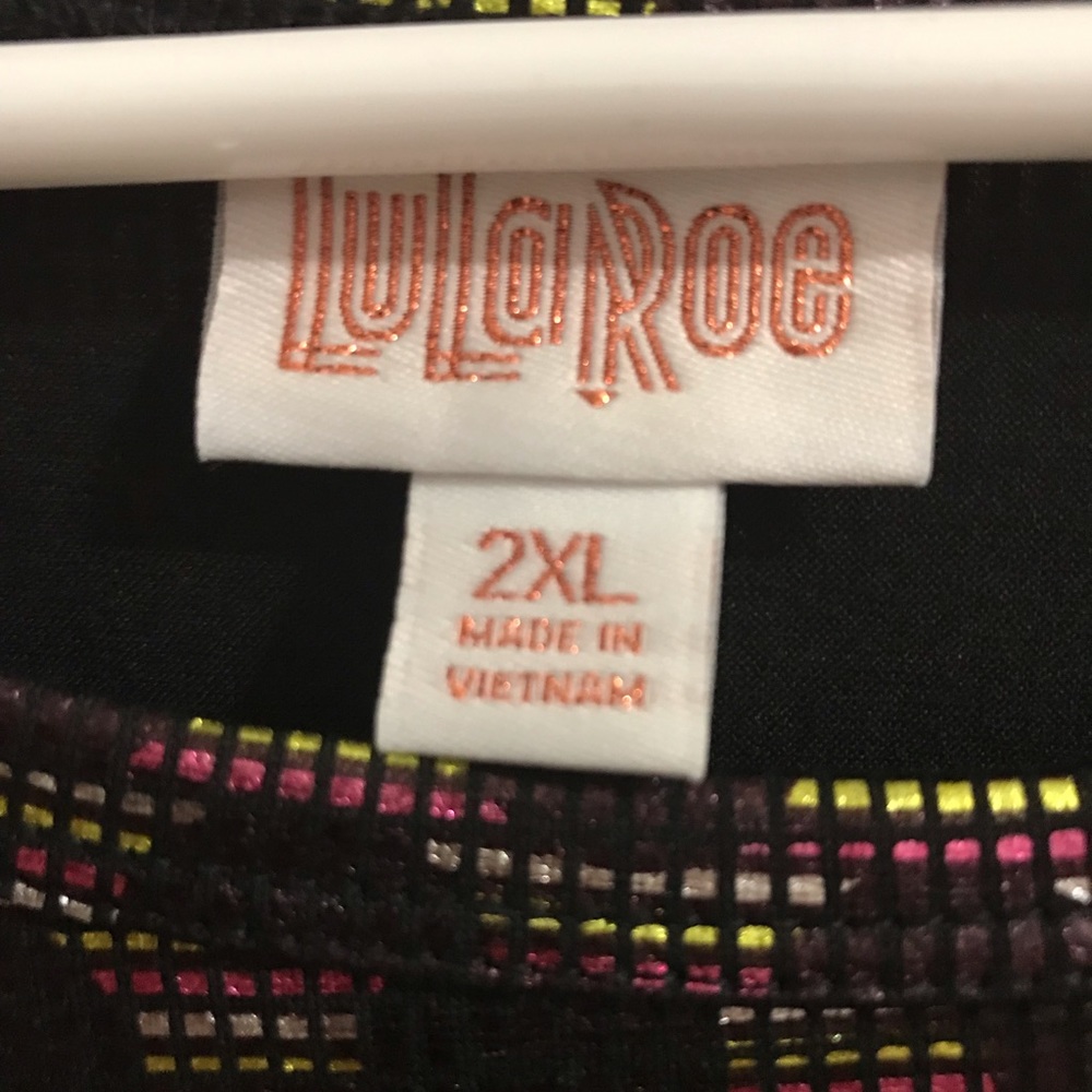 Lularoe Elegant Collection Carly Metallic - Picture 2 of 8